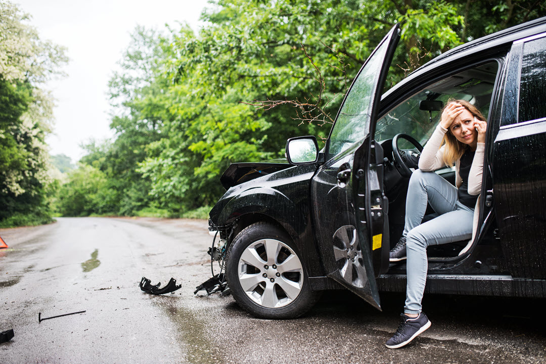 young woman hurt from a motor vehicle accident